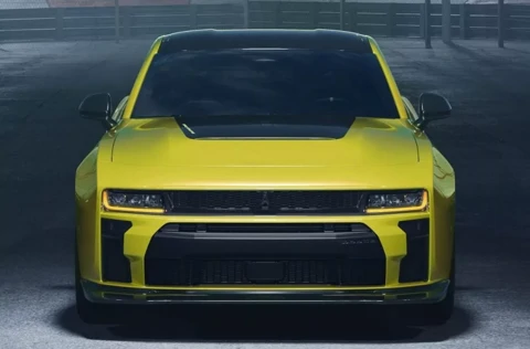دوج چارجر Super Bee مدل 2026 معرفی شد؛ زنبور قاتل با موتور 608 اسب‌بخاری