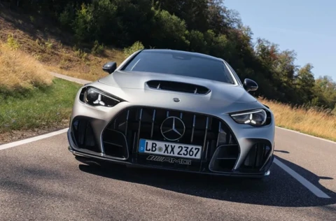 نسخه ویژه مرسدس AMG CLE 646 معرفی شد؛ بازگشت شکوه‌مند موتور V8