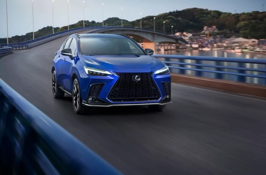 لکسوس NX و لکسوس RX در لیست واردات به بازار ایران قرار گرفتند