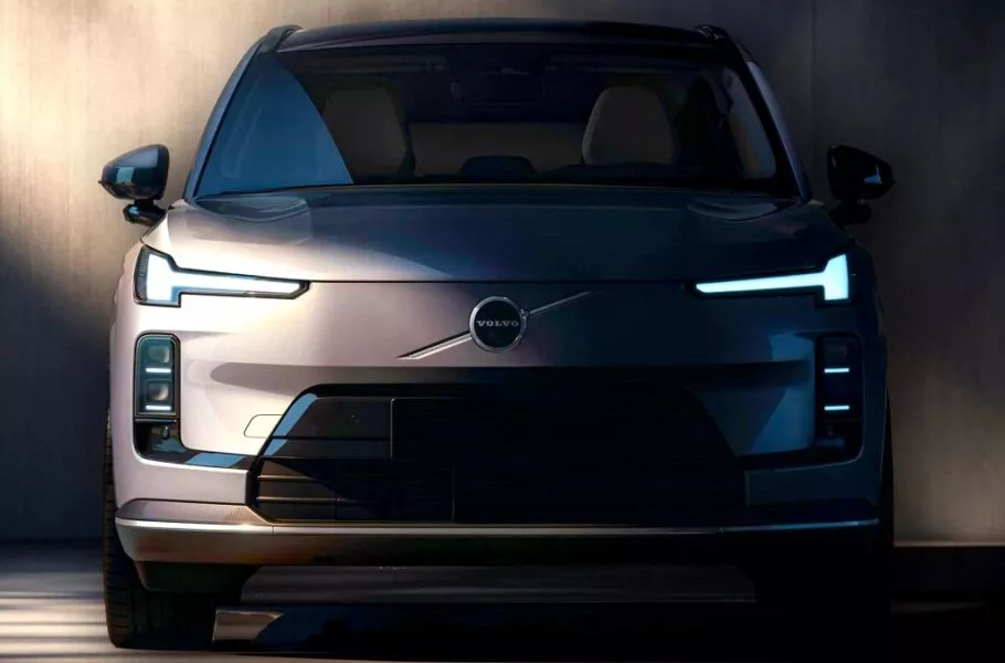 ولوو XC70 ساخت چین معرفی شد؛ کاندید جدید ورود به بازار ایران