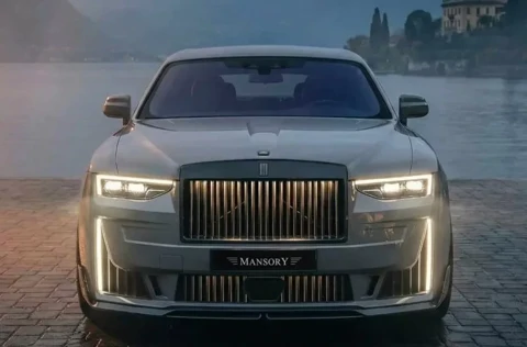 710 اسب‌بخار با شتاب 4.5 ثانیه؛ رولزرویس گوست منصوری با طراحی خیره‌کننده معرفی شد