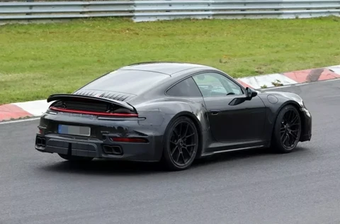 پورشه 911 توربو احتمالاً در نسخه تورینگ عرضه خواهد شد