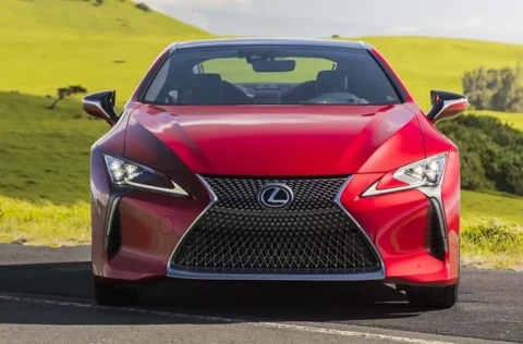 خداحافظی با سامورایی هشت‌سیلندر؛ لکسوس LC به پایان راه رسید