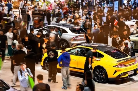 دولت چین ترمز جنگ قیمت‌ها را کشید؛ پایان دوران خودروهای چینی ارزان؟